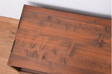 アンティーク家具　アンティーク　モールガラス脚付きローボード?(収納棚)
