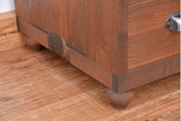アンティーク家具　アンティーク　モールガラス脚付きローボード?(収納棚)