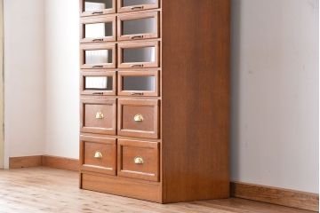 アンティーク家具　1970年頃 海外製 縦型 引き出し シャツケース(ガラスケース/ショーケース)