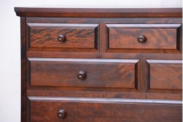 中古　北海道民芸家具　二段重ねチェスト　定価241500円　(整理箪笥)