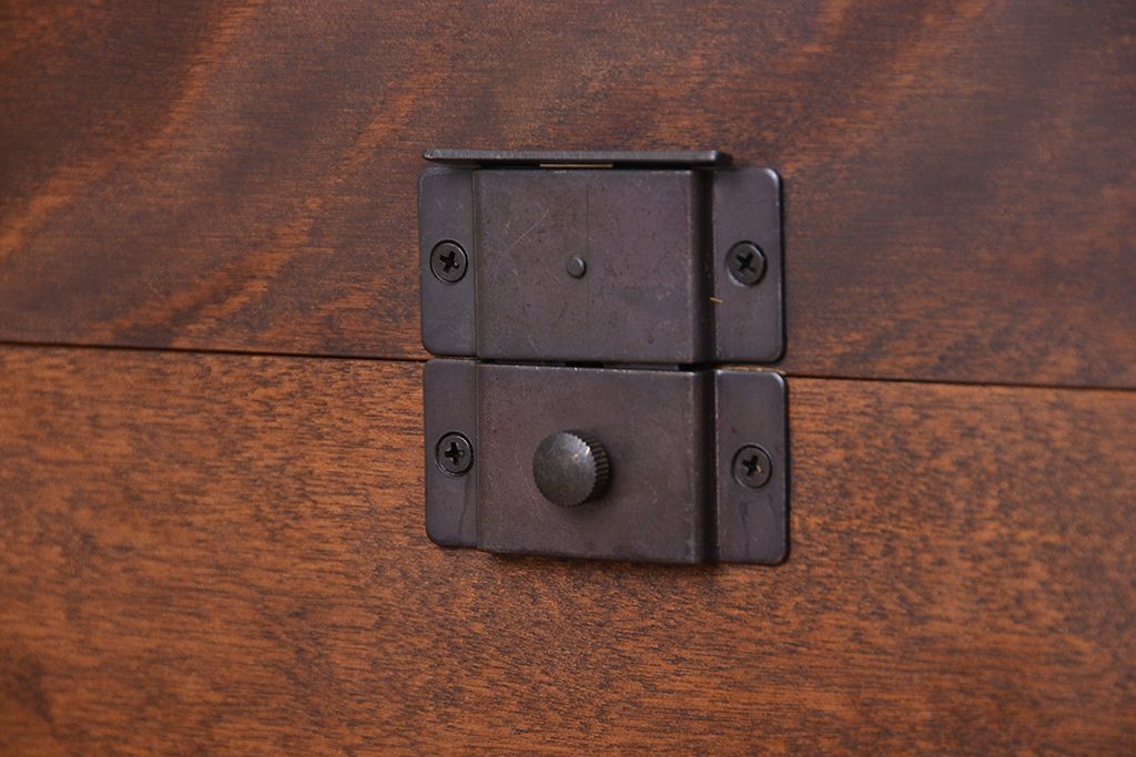 中古　北海道民芸家具　二段重ねチェスト　定価241500円　(整理箪笥)