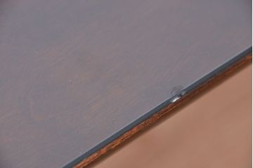 中古　北海道民芸家具ダイニングテーブル(ガラス天板付き)