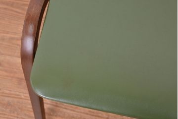 中古　秋田木工製　スツール1脚