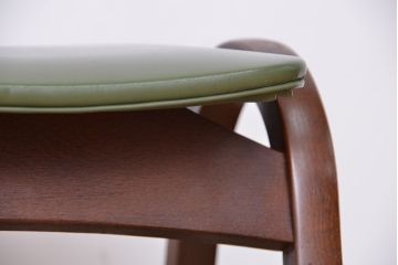 中古　秋田木工製　スツール1脚