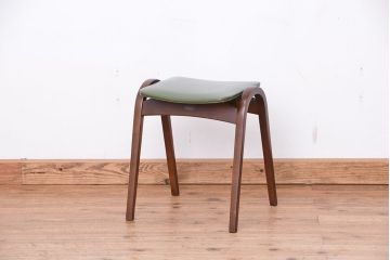 中古　秋田木工製　スツール1脚