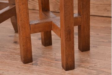アンティーク家具　アンティーク　シンプルな角スツール　2脚セット(椅子)