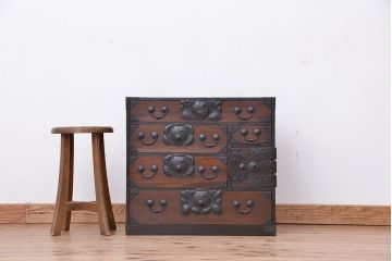 アンティーク家具　古民具・骨董　希少!前面欅材の仙台小箪笥(帳場箪笥)