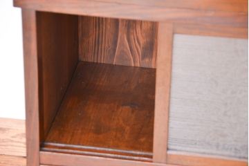 アンティーク家具　☆アンティーク　古い木の二段重ね結霜ガラス食器棚(収納棚)