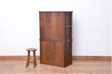 アンティーク家具　☆アンティーク　古い木の二段重ね結霜ガラス食器棚(収納棚)
