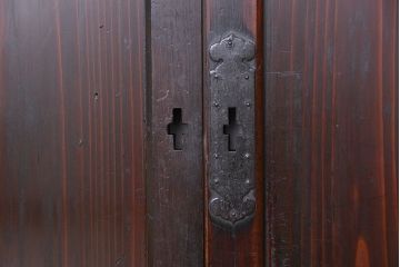 アンティーク　使い込まれた板戸　2枚セット