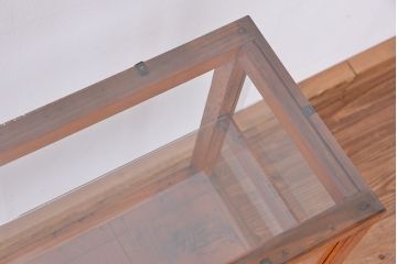 アンティーク家具　アンティーク　古い木の薄型横長ガラスケース(ショーケース、飾り棚)
