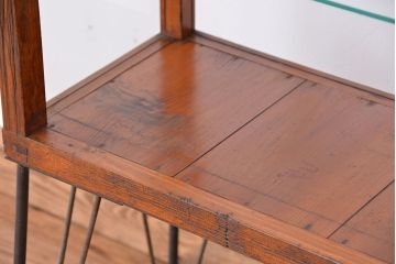 アンティーク家具　アンティーク　古い木の薄型横長ガラスケース(ショーケース、飾り棚)