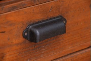 アンティーク家具　アンティーク　古い木のシンプルな収納棚(食器棚)