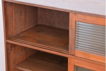 アンティーク家具　アンティーク　古い木のシンプルな収納棚(食器棚)