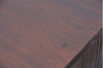アンティーク家具　アンティーク　前面欅材のモールガラス鉄脚収納棚