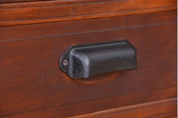 アンティーク家具　アンティーク　大正ロマン　丸窓扉の鉄脚収納棚(ローボード、サイドボード)