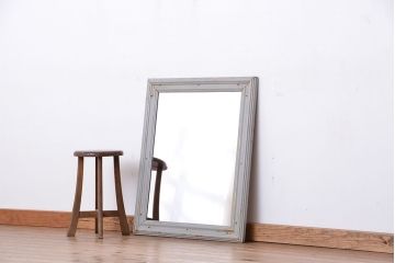 アンティーク雑貨　イギリスアンティーク　ペンキのはげたウォールミラー(鏡、姿見)
