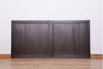 古民具・骨董　使い込まれた小さな板戸　2枚セット