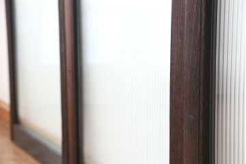 アンティーク　総欅材の小振りなモールガラス引き戸　4枚(ガラス戸、窓)
