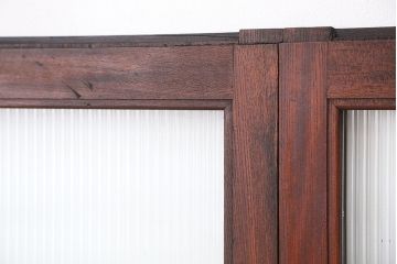 アンティーク　総欅材の小振りなモールガラス引き戸　4枚(ガラス戸、窓)