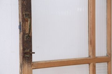 アンティーク　ペンキと木味の使い込まれたモールガラス扉1枚(ドア)
