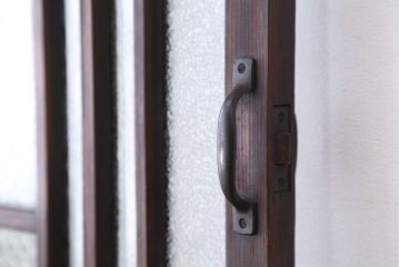 大正ロマン　凝った作りの色ガラス扉1枚(ドア)