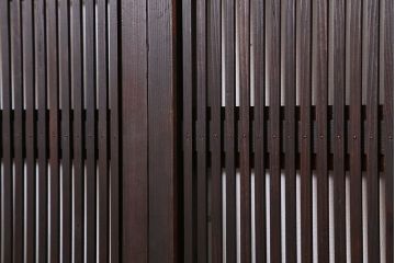 ★古民具・骨董　繊細で上質な裏障子付き格子戸　2枚セット