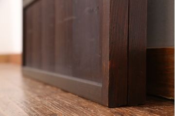 ★古民具・骨董　繊細で上質な裏障子付き格子戸　2枚セット