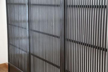 ★古民具・骨董　古いシックな格子戸4枚セット(建具)