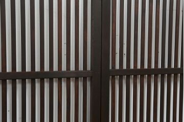 ★古民具・骨董　古いシックな格子戸4枚セット(建具)