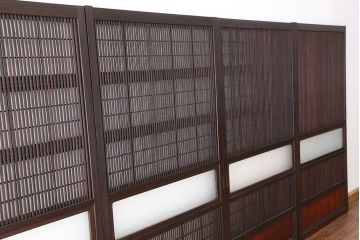 アンティーク　腰板欅材の美しい格子戸　4枚セット(裏障子付き)