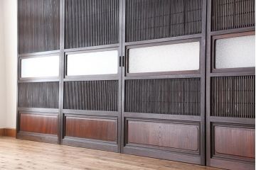 アンティーク　腰板欅材の美しい格子戸　4枚セット(裏障子付き)