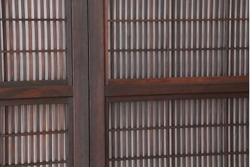 アンティーク　腰板欅材の美しい格子戸　4枚セット(裏障子付き)