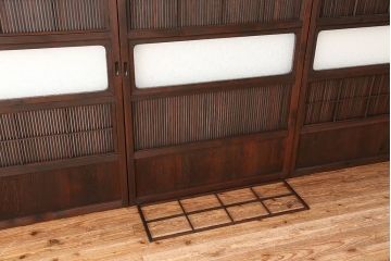 アンティーク　上手物シックで繊細な裏障子付き万本格子戸4枚セット(引き戸)
