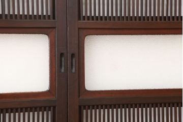 アンティーク　美品腰板欅材・上質な裏障子付き格子戸4枚セット(建具)