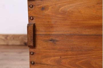 古民具・骨董　古い米びつ(収納箱)