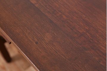 レトロ家具　アンティーク　古いナラ材のレトロな片袖机(テーブル・作業台)