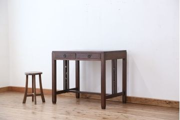 アンティーク家具　アンティーク　古いタモ材のシンプルで上品な平机(テーブル)