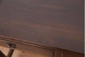 アンティーク家具　アンティーク　古いタモ材のシンプルで上品な平机(テーブル)
