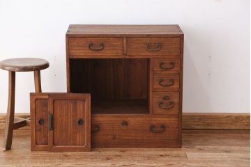 レトロ家具　昭和レトロ 小振りな総桐小箪笥(桐箪笥、桐たんす)