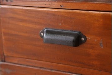 アンティーク家具　アンティーク 大振りなモールガラス収納棚(下駄箱)