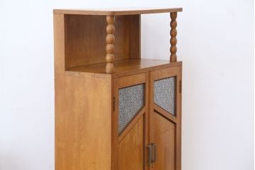 レトロ家具　アンティーク レトロなデザインのダイヤガラス本箱(収納棚・ブックケース)