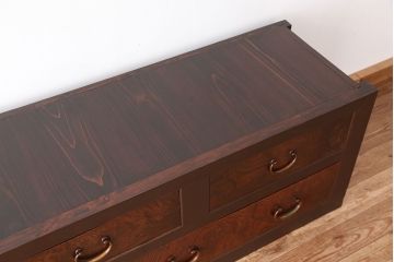 アンティーク家具　古民具・骨董 上質な作りの五杯引き出しローボード(ローチェスト、水屋箪笥、食器棚、テレビ台、キャビネット、収納棚)