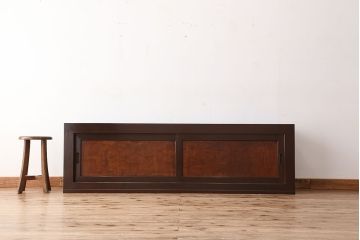 アンティーク家具　古民具・骨董 六尺 上手物!杢目の素晴らしい時代箪笥ローボード(食器棚、水屋箪笥、テレビ台、キャビネット、収納棚)