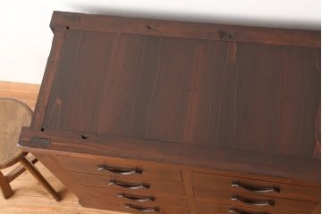 アンティーク家具　アンティーク 味わい深い六尺引き出し収納箪笥(水屋箪笥・サイドボード)