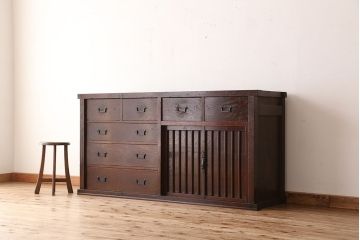 アンティーク家具　古民具・骨董 明治時代 使い込まれた北陸収納箪笥サイドボード(水屋箪笥、食器棚、収納棚)