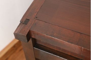 アンティーク家具　古民具・骨董 明治時代 使い込まれた北陸収納箪笥サイドボード(水屋箪笥、食器棚、収納棚)
