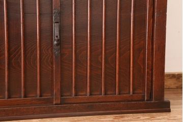 アンティーク家具　古民具・骨董 明治時代 使い込まれた北陸収納箪笥サイドボード(水屋箪笥、食器棚、収納棚)