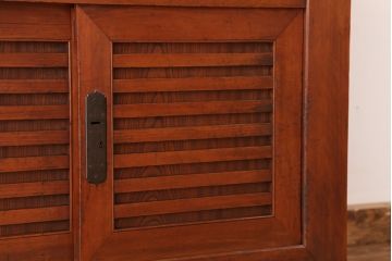 アンティーク家具　古民具・骨董 明るい色合いの収納箪笥サイドボード(水屋箪笥、食器棚、収納棚)
