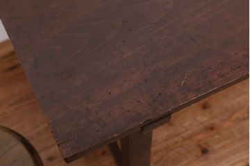 アンティーク家具　アンティーク　古い木の使い込まれた平机(テーブル・作業台)(2)